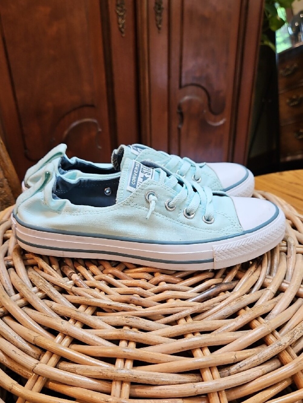 Converse Shoreline Classic Low Top Elastic Back Sneakers Light Mint Color Sz 8 - Picture 2 of 16